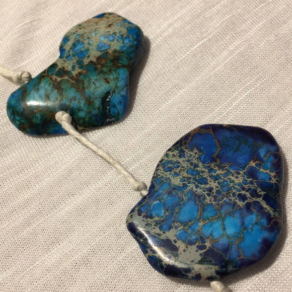 Imperial jasper dyed stones on knotted white hemp - Picture 8 of 8